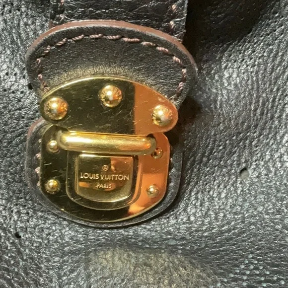 AUTHENTIC LV Mahina Black Leather Handbag - Picture 6 of 12